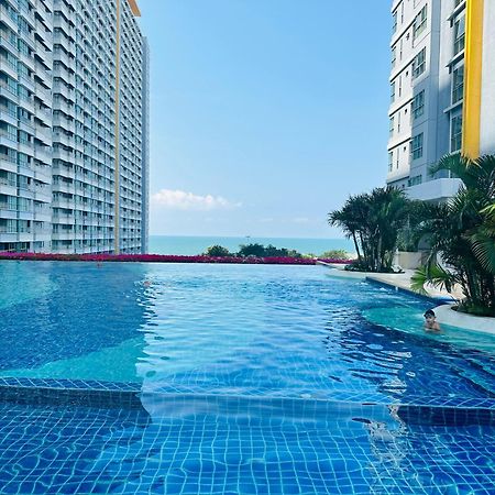 Seaview Beach Room Lumpini-Pool And Gym Face To Ocean Джомтьен Экстерьер фото